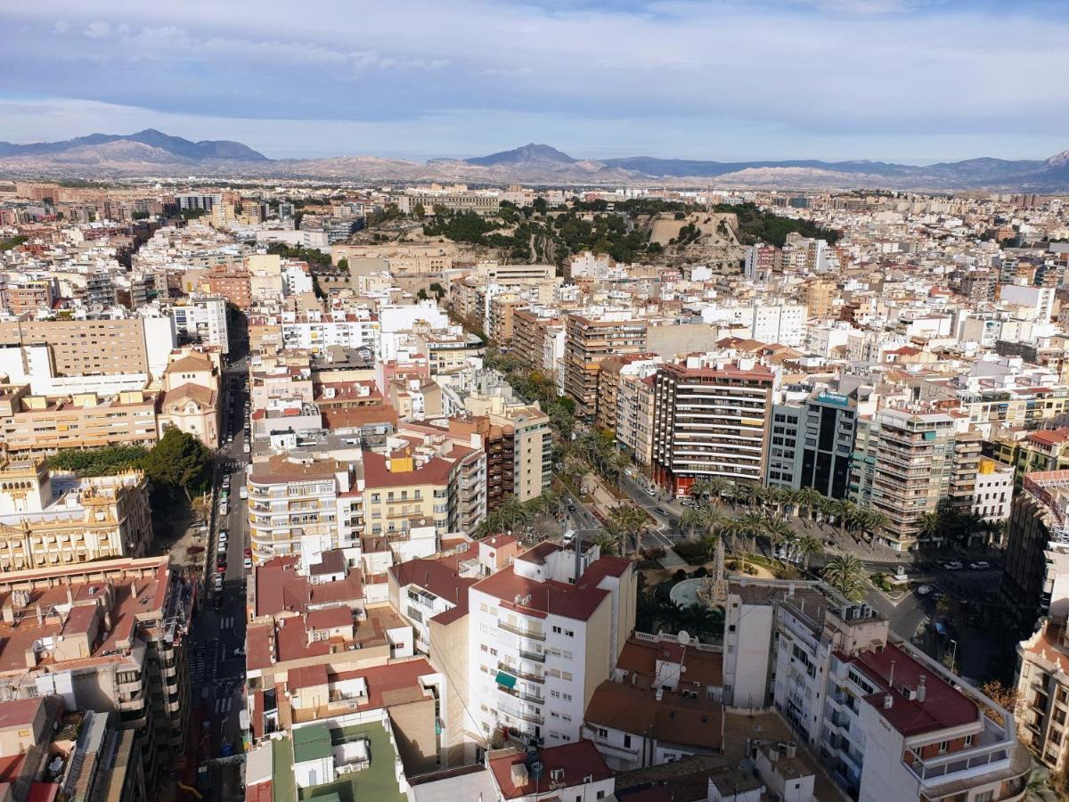 Alicante Skylights Apartments Buitenkant foto