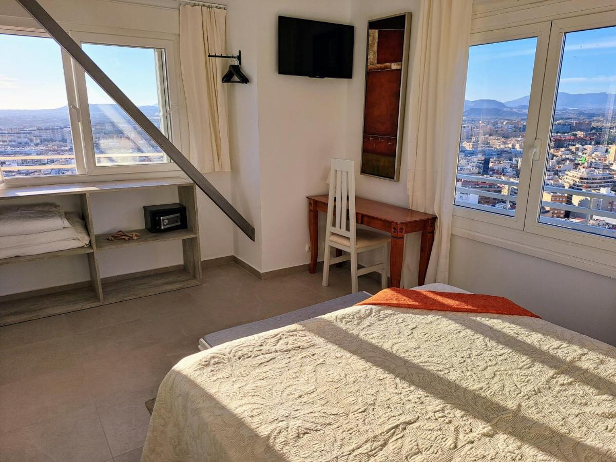 Alicante Skylights Apartments Buitenkant foto