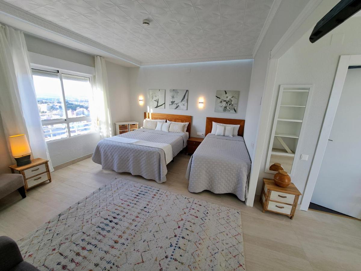 Alicante Skylights Apartments Buitenkant foto