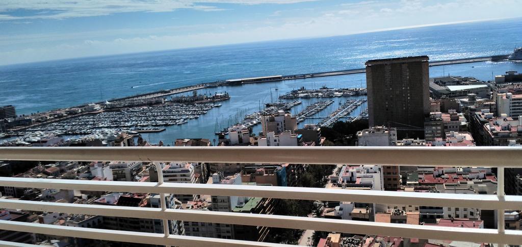 Alicante Skylights Apartments Buitenkant foto