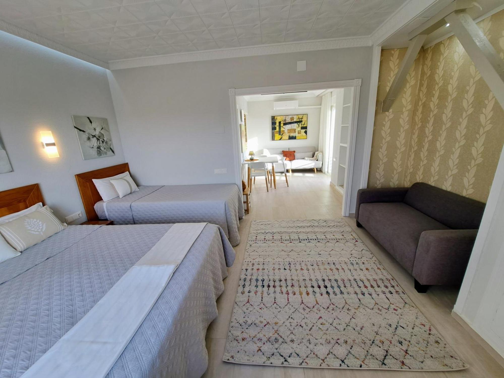 Alicante Skylights Apartments Kamer foto