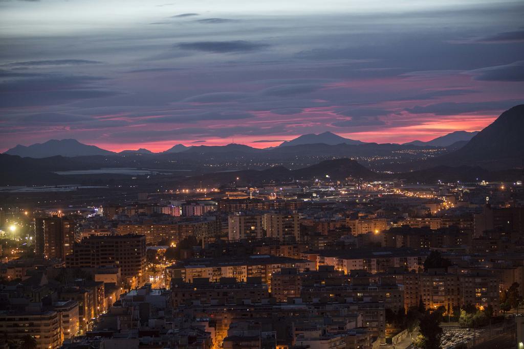 Alicante Skylights Apartments Kamer foto