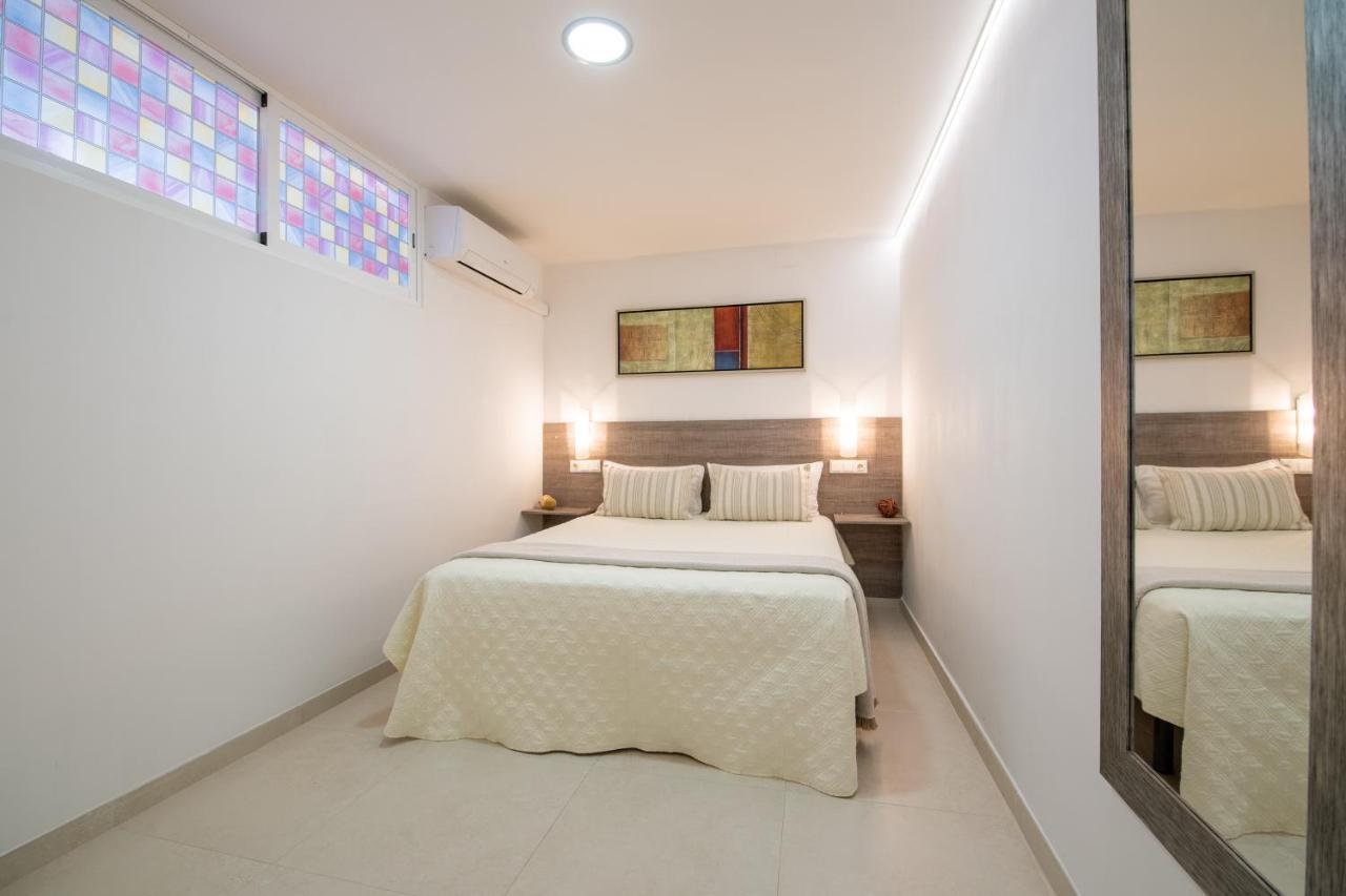 Alicante Skylights Apartments Buitenkant foto